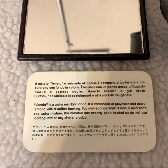 Bottega Veneta Tote w/mirror + authenticity card - Picture 4 of 15